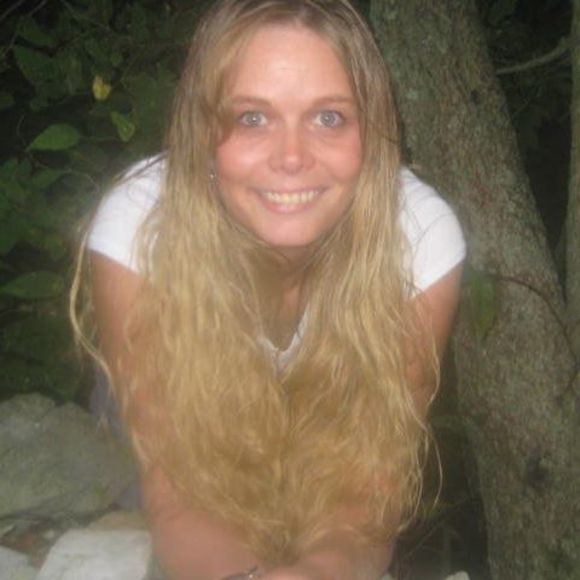 Meet your Posher, Tracea - Picture 1 of 1